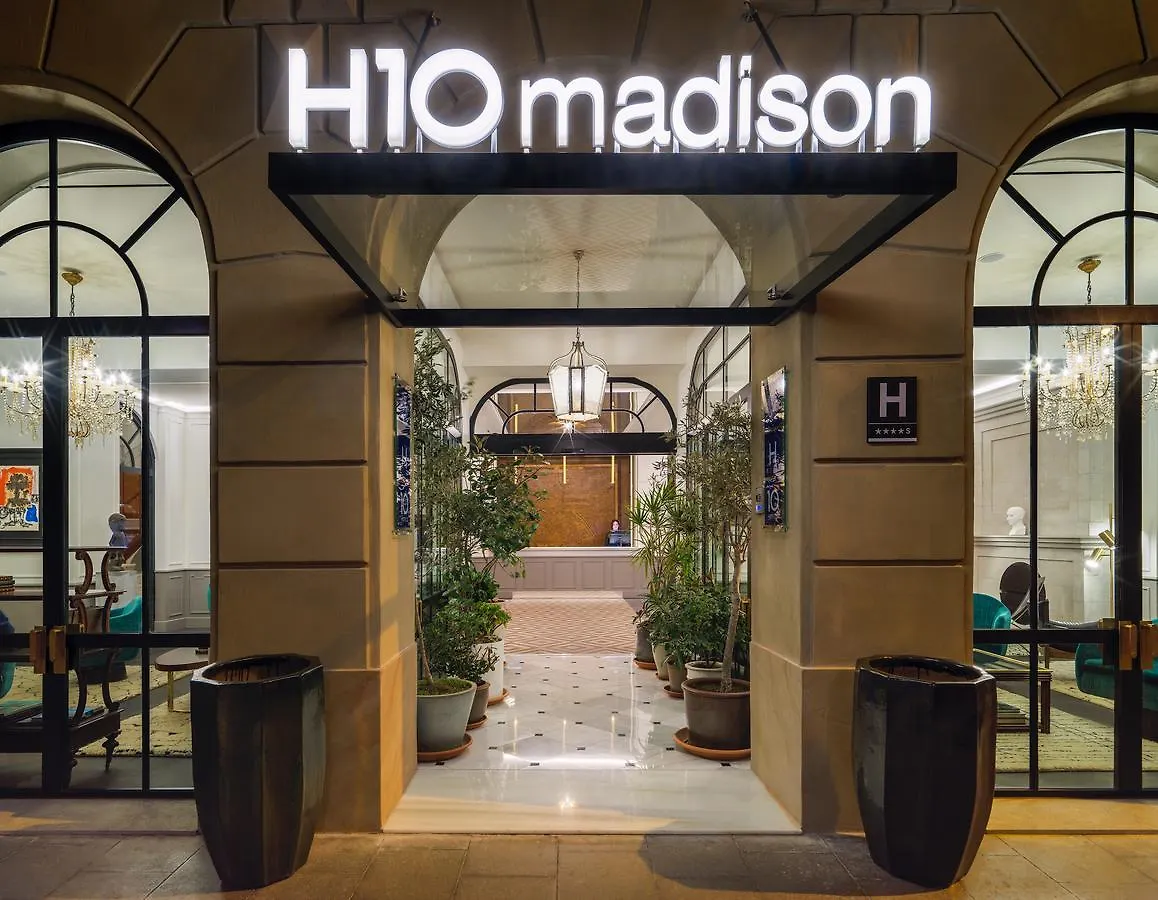 מלון ברצלונה H10 Madison 4* Sup