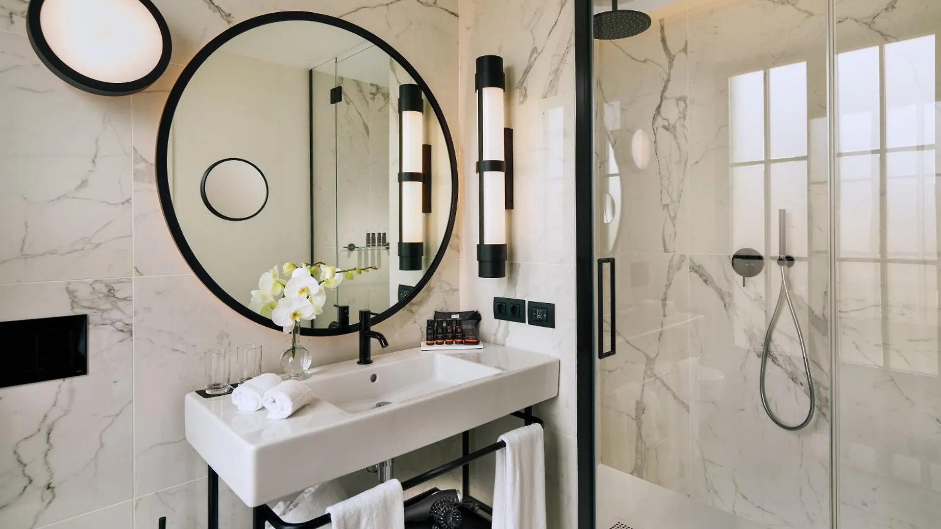 Hotel H10 Madison 4* Sup Barcelona 4*,